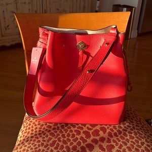 BNWT Kate Spade Large Marti Bucket Bag